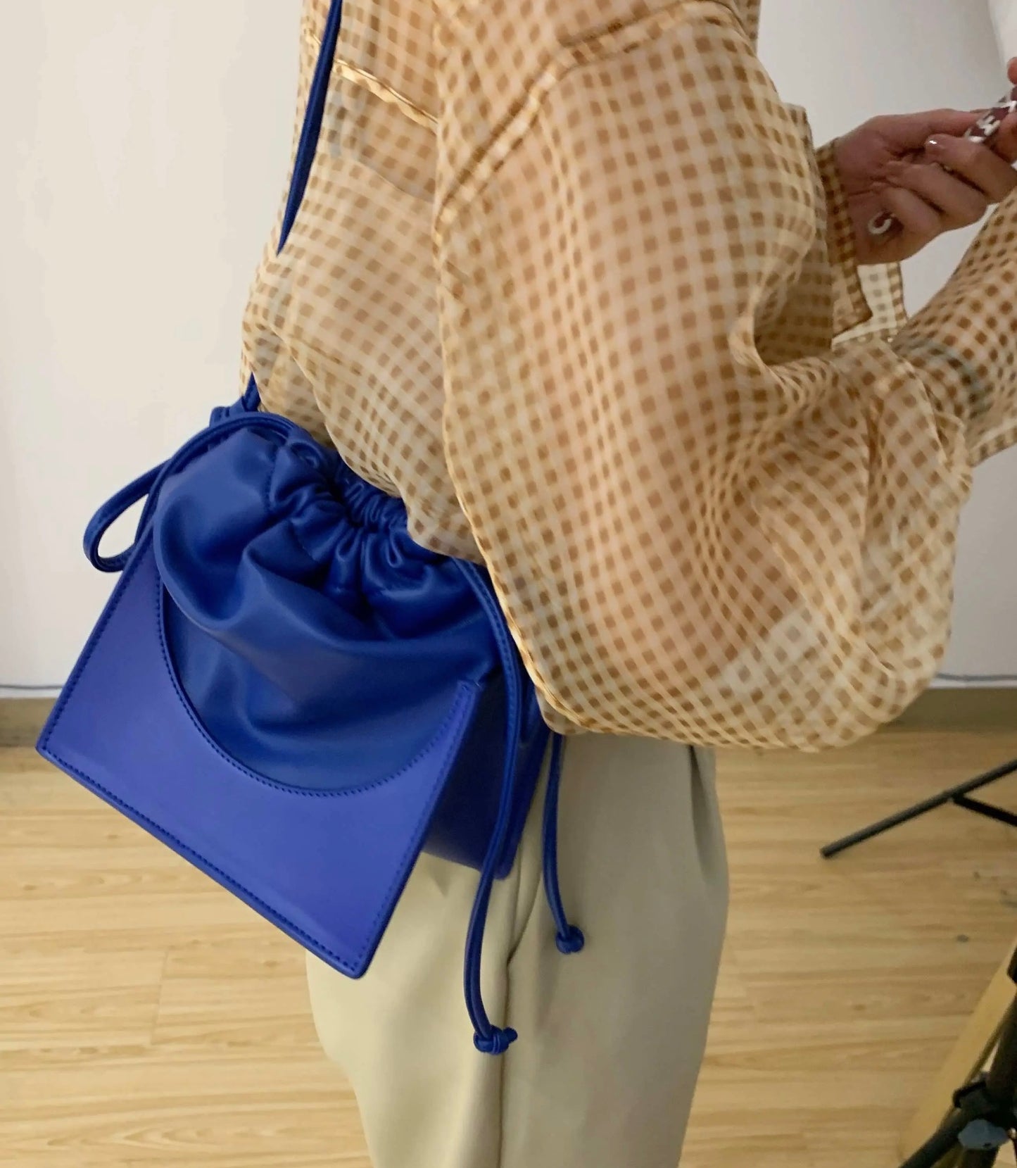 Drawstring Bucket Bag 抽繩方形水桶袋
