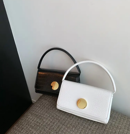 Crossbody Bag with Chain 簡約時尚手提包配鏈帶